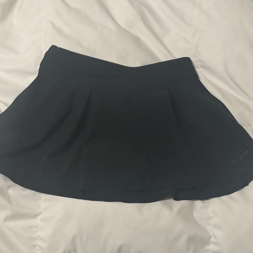 NWOT Nike Girls Club Skirt